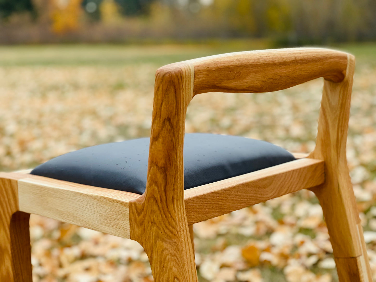 Stems counter stool