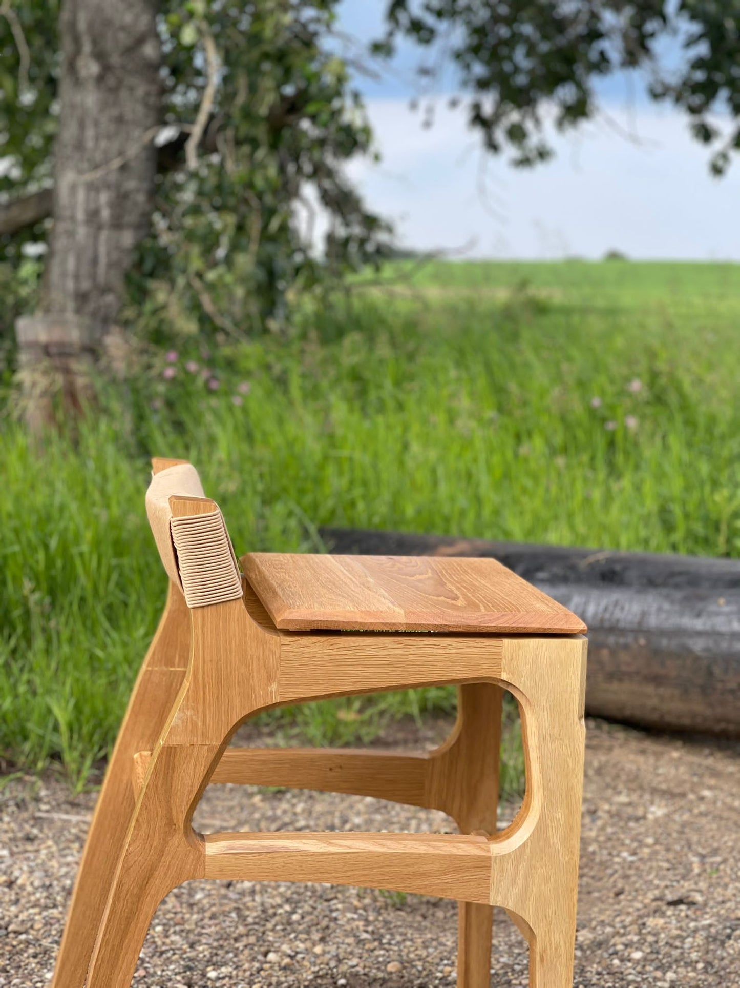 Jango bar/counter stool