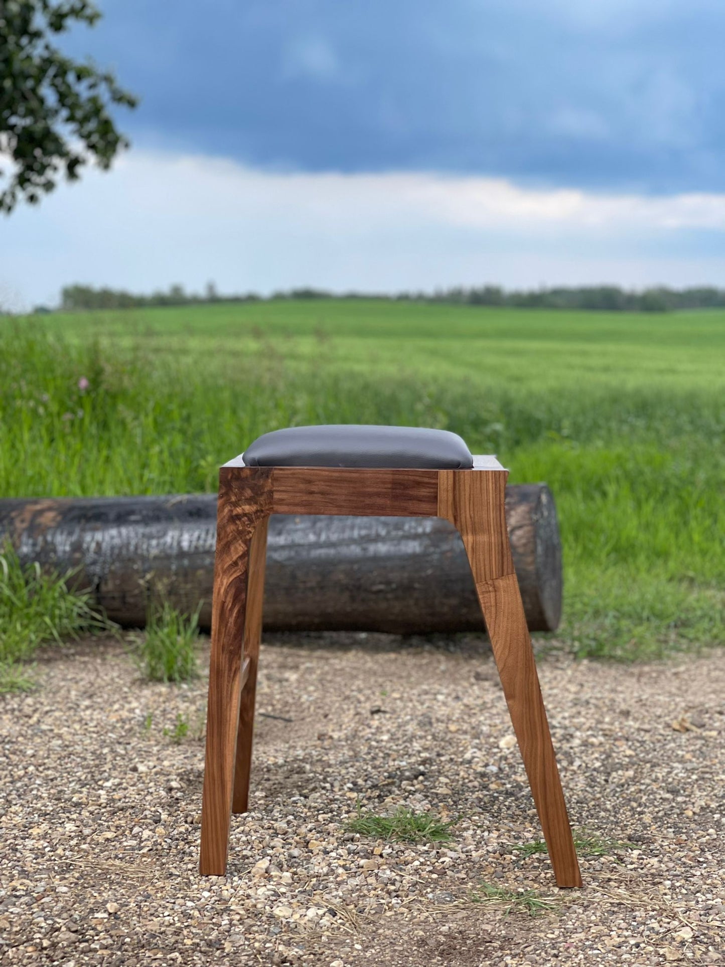 Stems counter stool