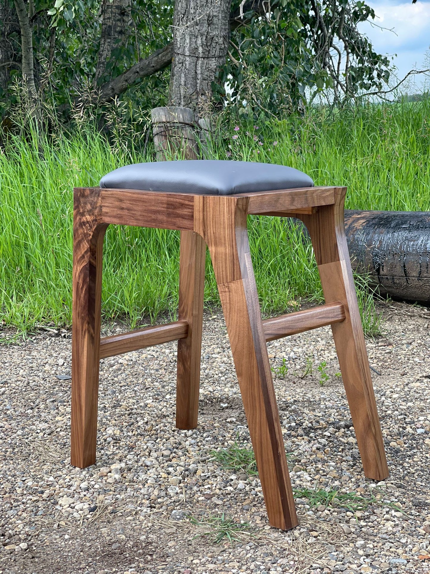 Stems counter stool