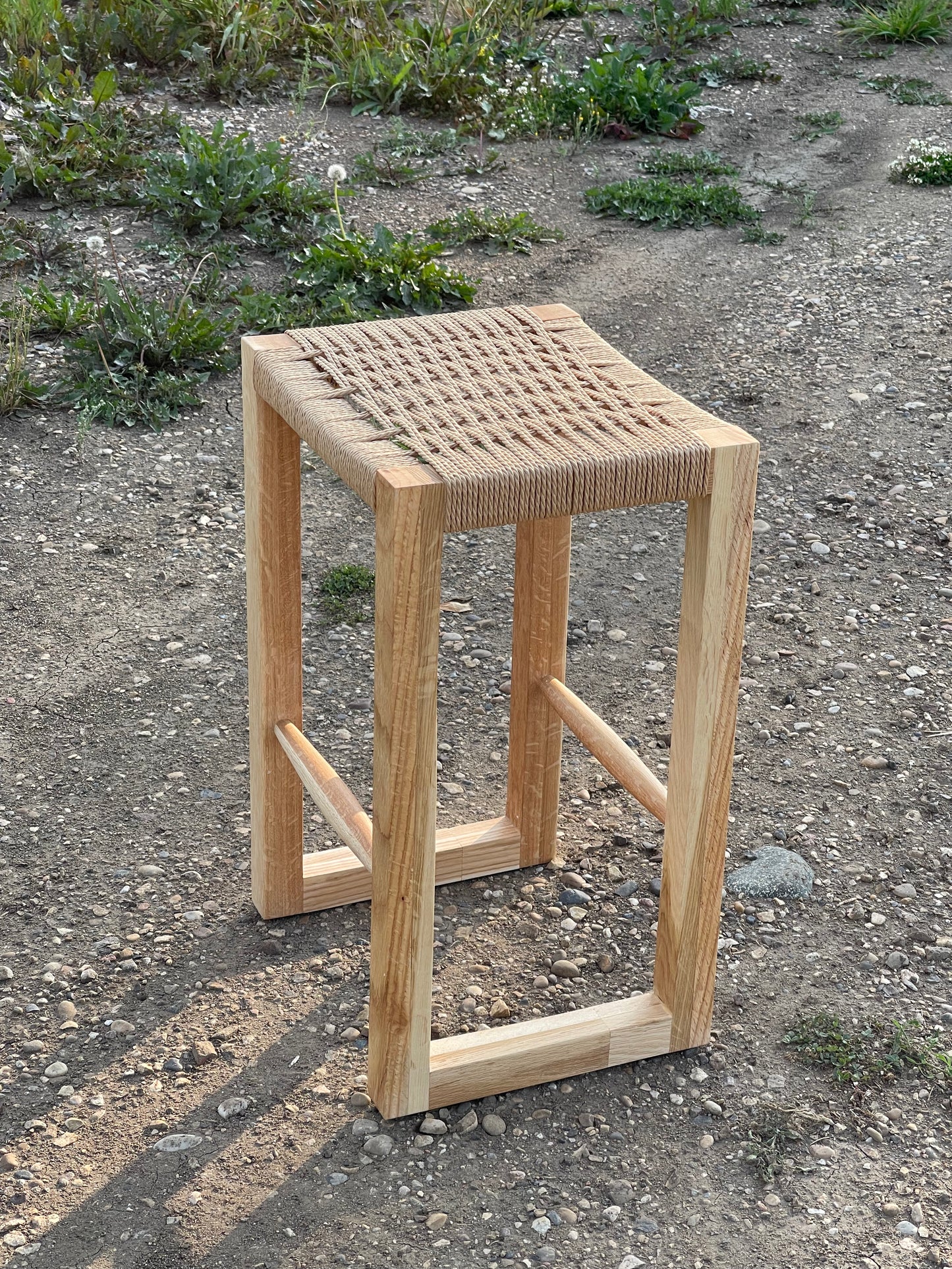 Ever counter stool